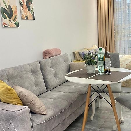 Pirosmani 18D, 12 Floor Apartment บาทูมิ ภายนอก รูปภาพ