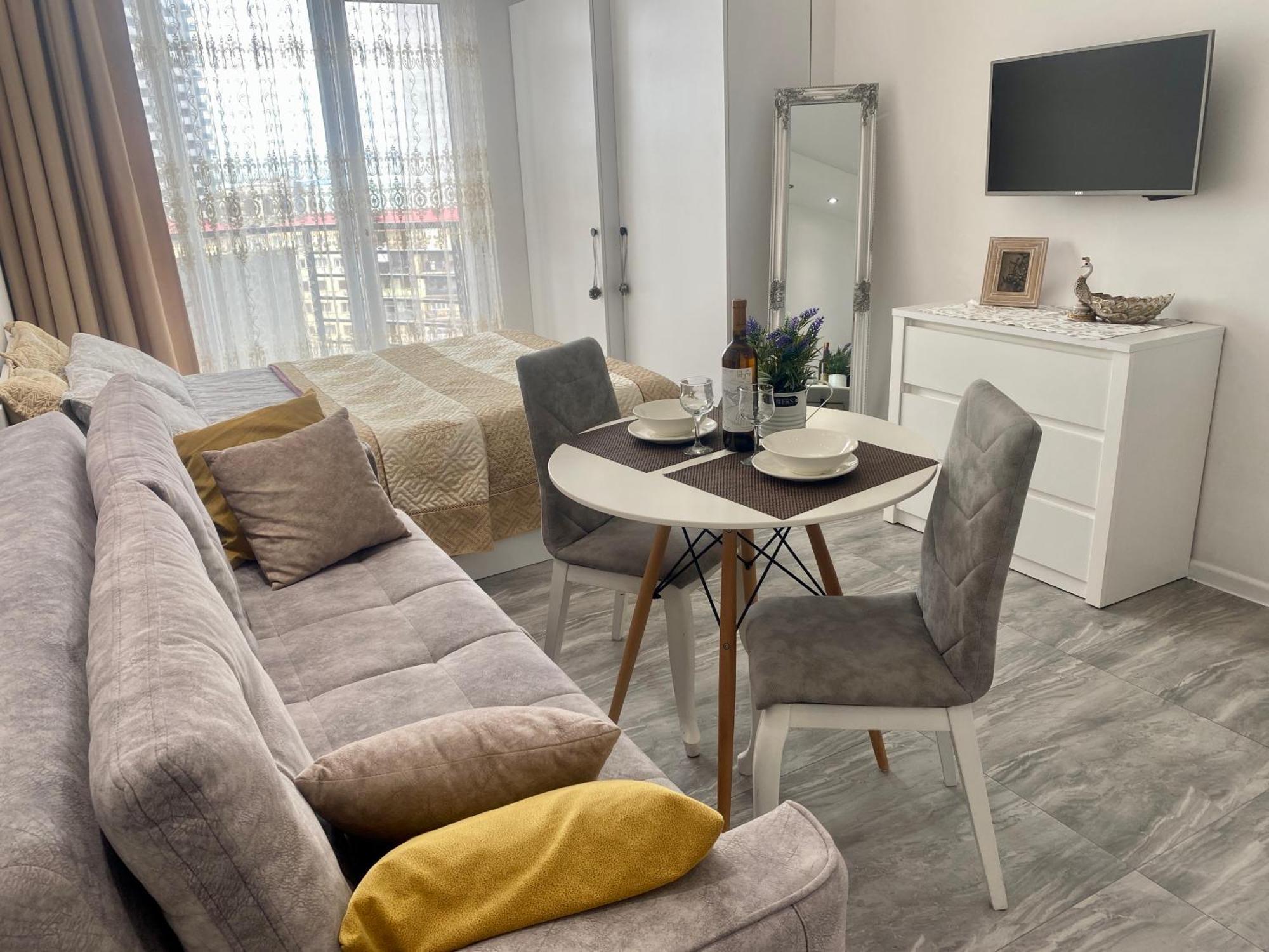 Pirosmani 18D, 12 Floor Apartment บาทูมิ ภายนอก รูปภาพ